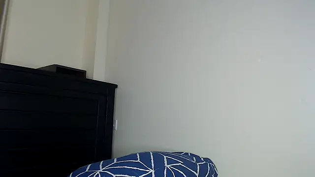 NIKKIE LOVE online show from March 30, 7:32 am