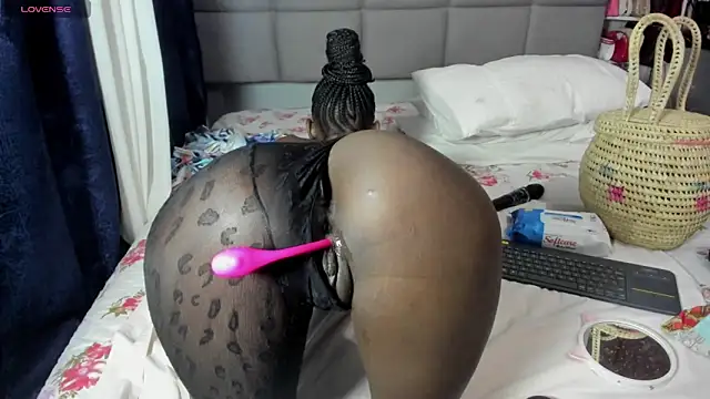 suhaila suus online show from March 5, 1:13 am