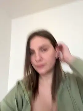 secretcrazy69 online show from March 8, 2:20 pm