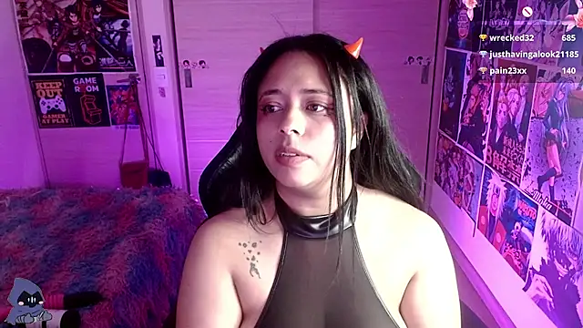 Emmachan19 online show from March 3, 9:55 am