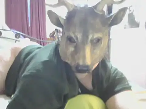 Snapshot of ellieXXXbaby chatting on December 13, 9:46 am ellieXXXbaby online show from December 13, 9:46 am