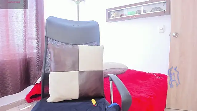 michacosio online show from March 6, 3:51 pm