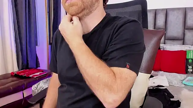 michacosio online show from December 1, 1:06 am