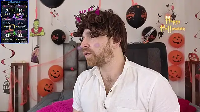 michacosio online show from October 29, 8:30 pm