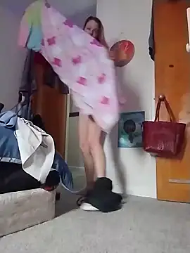 Snapshot of cammyquart chatting on March 7, 7:16 pm cammyquart online show from March 7, 7:16 pm