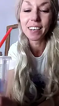 cammyquart online show from February 17, 5:16 am