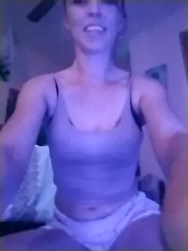 Snapshot of cammyquart chatting on March 13, 2:38 am cammyquart online show from March 13, 2:38 am