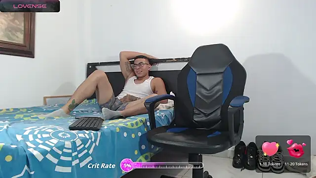 Sofiafuck20 online show from March 14, 12:44 pm