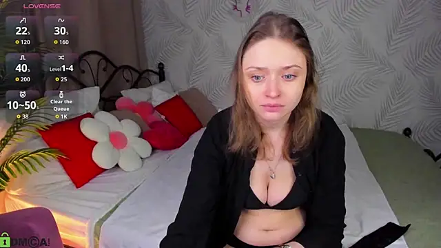 Linda Bryant online show from March 2, 12:55 am