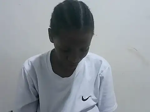 prettybeee online show from April 8, 9:16 pm