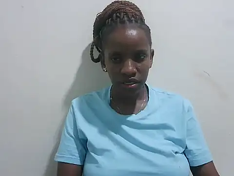 prettybeee online show from February 8, 7:22 pm