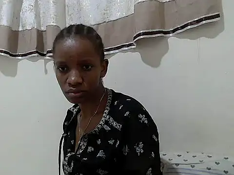 prettybeee online show from December 17, 2:00 pm