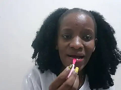 prettybeee online show from January 16, 10:47 pm