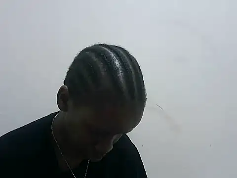 prettybeee online show from December 16, 11:25 am