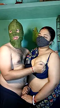 hotty Sexy-couple online show from March 11, 6:19 am