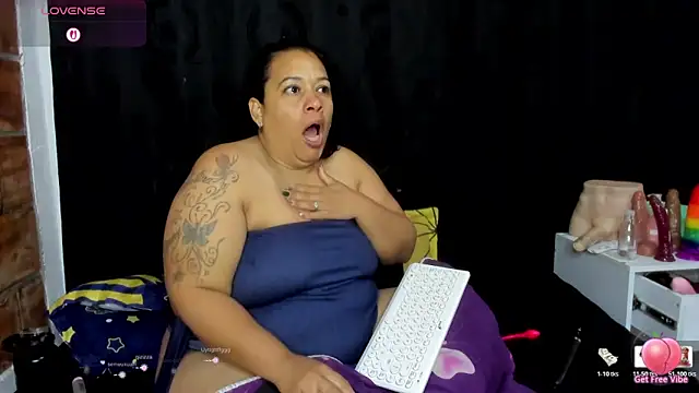 Snapshot of Sofie-Storm chatting on February 15, 10:36 am Sofie-Storm online show from February 15, 10:36 am