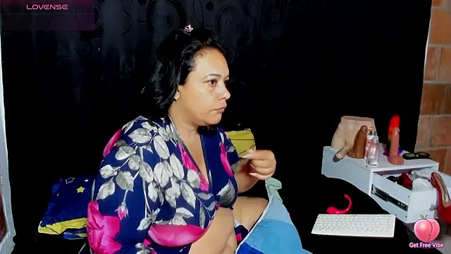 Snapshot of Sofie-Storm chatting on February 12, 10:15 am Sofie-Storm online show from February 12, 10:15 am