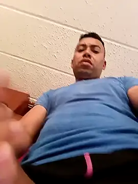 Diego leon27 online show from March 18, 6:09 pm