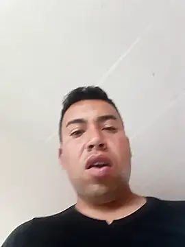 Diego leon27 online show from December 4, 8:08 pm