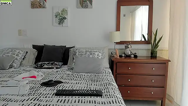 emilyboobs   online show from November 28, 1:22 pm