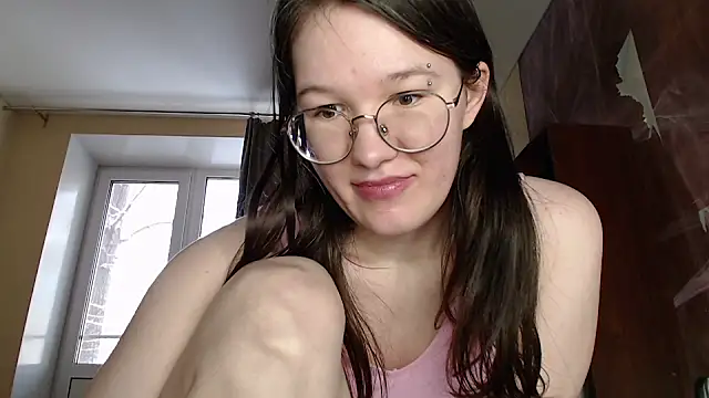 Snapshot of MiriamOr chatting on February 6, 10:14 am MiriamOr online show from February 6, 10:14 am