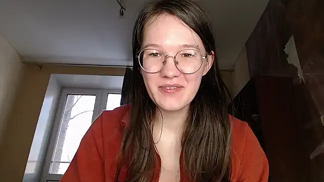 Snapshot of MiriamOr chatting on February 13, 10:34 am MiriamOr online show from February 13, 10:34 am