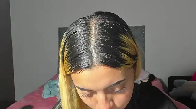 Snapshot of CaroolSex chatting on January 9, 11:24 pm CaroolSex online show from January 9, 11:24 pm