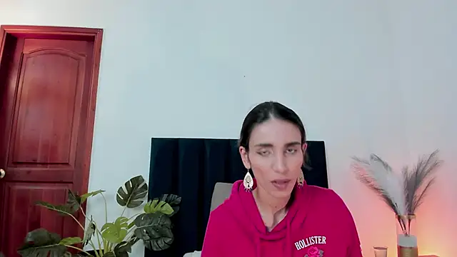 Nina Cavaali online show from March 7, 6:11 pm