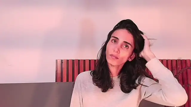 Nina Cavaali online show from October 30, 6:27 pm