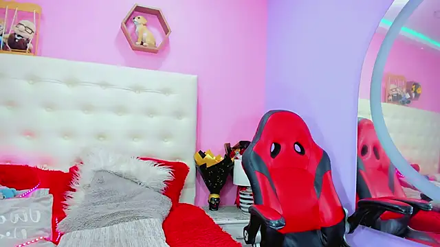 Alexandra-Sexx online show from February 21, 9:22 pm