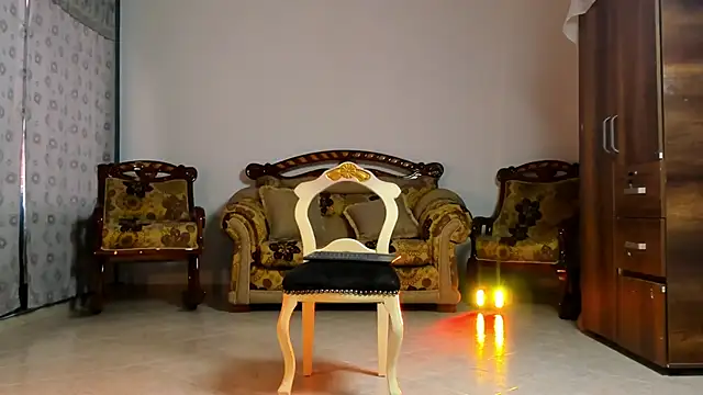 Nonbinaryangel  online show from February 14, 10:04 pm