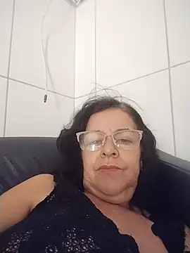 Snapshot of mariy522 chatting on October 15, 10:45 am mariy522 online show from October 15, 10:45 am