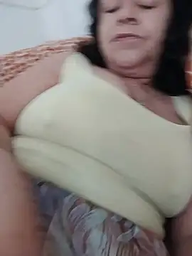 Snapshot of mariy522 chatting on May 31, 1:06 pm mariy522 online show from May 31, 1:06 pm