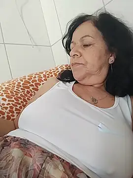 Snapshot of mariy522 chatting on July 6, 2:35 pm mariy522 online show from July 6, 2:35 pm