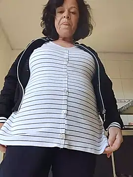 Snapshot of mariy522 chatting on July 14, 11:38 am mariy522 online show from July 14, 11:38 am