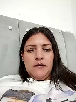 Snapshot of Mia_Hampton chatting on October 10, 7:58 pm Mia Hampton online show from October 10, 7:58 pm