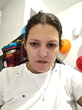 Mia Hampton online show from February 25, 8:41 pm