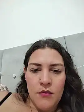 Mia Hampton online show from May 27, 3:08 pm