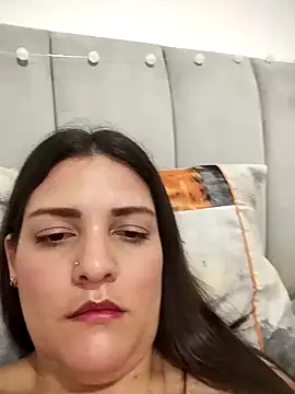 Mia Hampton online show from April 12, 10:24 pm