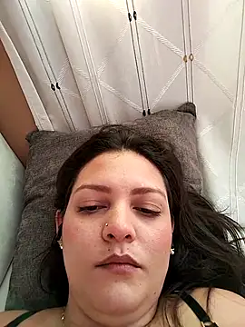 Snapshot of Mia_Hampton chatting on September 28, 12:45 pm Mia Hampton online show from September 28, 12:45 pm