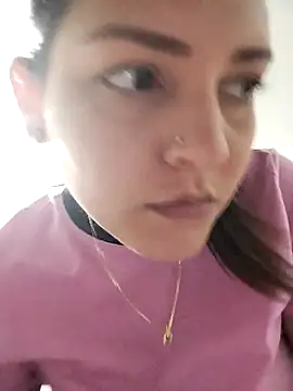 Mia Hampton online show from February 1, 9:02 pm