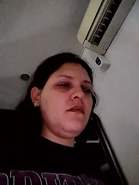 Snapshot of Mia_Hampton chatting on October 3, 3:02 pm Mia Hampton online show from October 3, 3:02 pm