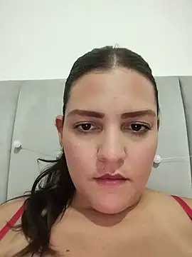 Snapshot of Mia_Hampton chatting on July 4, 10:14 pm Mia Hampton online show from July 4, 10:14 pm