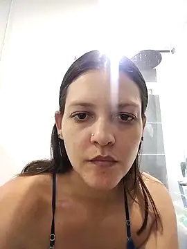 Snapshot of Mia_Hampton chatting on February 18, 5:31 pm Mia Hampton online show from February 18, 5:31 pm