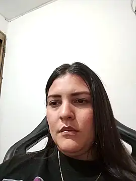 Mia Hampton online show from December 17, 10:26 pm