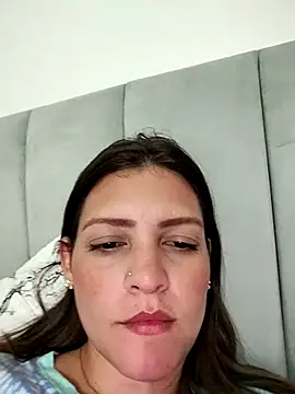 Snapshot of Mia_Hampton chatting on March 22, 6:11 am Mia Hampton online show from March 22, 6:11 am