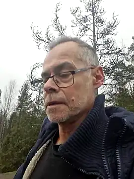 Snapshot of DarrenSullivanSlut chatting on March 3, 8:41 am DarrenSullivanSlut online show from March 3, 8:41 am