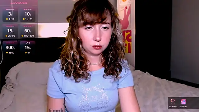 Cosmo Riri online show from October 17, 12:29 pm