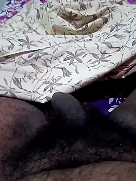 Snapshot of Naughtyforpussy chatting on November 11, 10:58 pm Naughtyforpussy online show from November 11, 10:58 pm