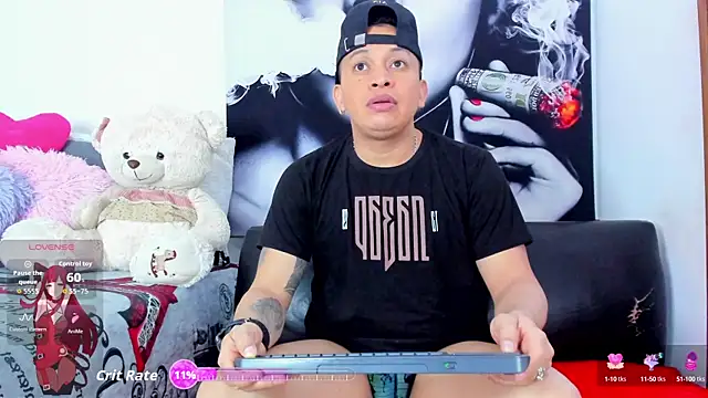 Snapshot of Angeline_focus chatting on October 19, 7:05 pm Angeline focus online show from October 19, 7:05 pm